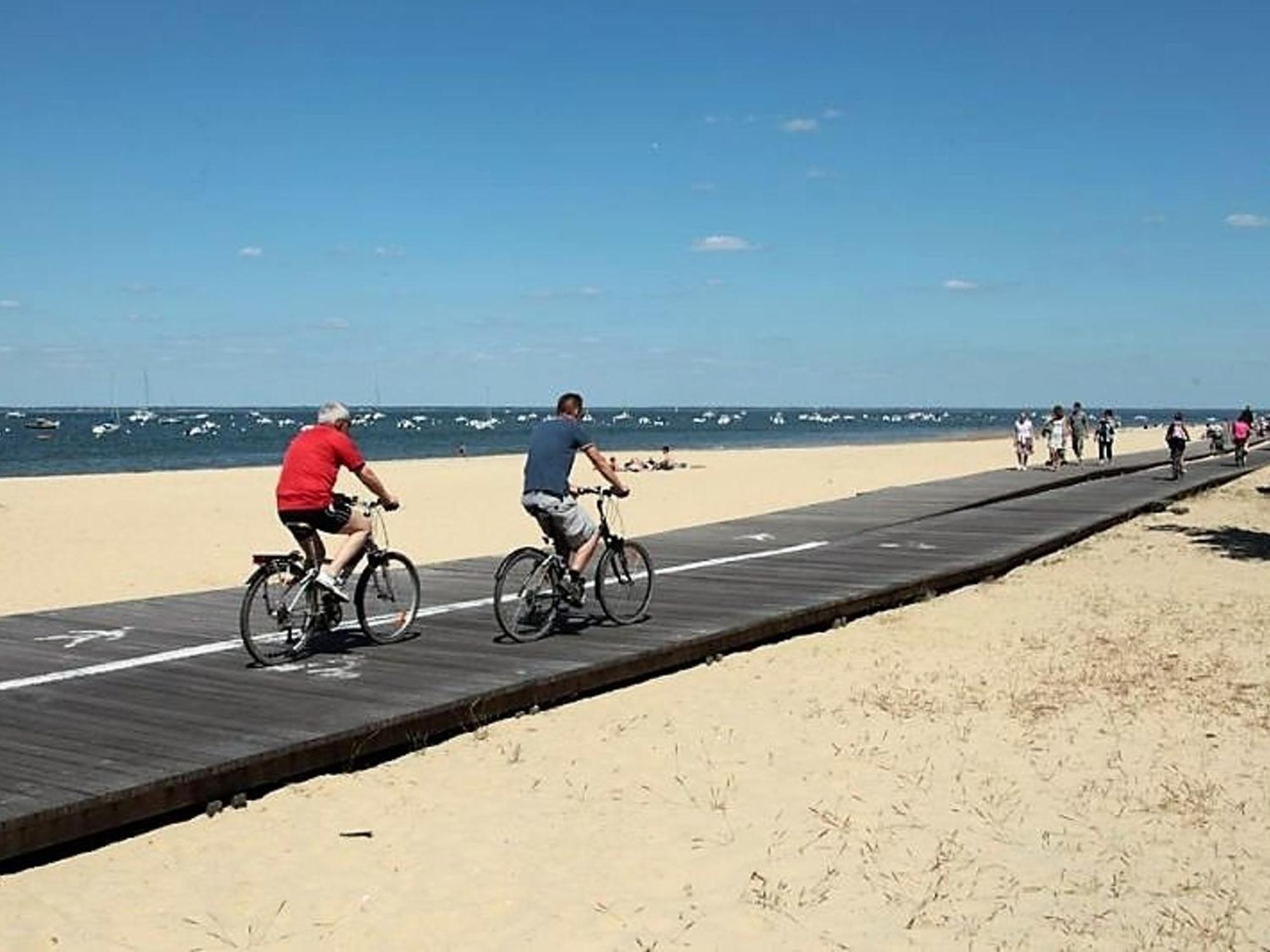Arcachon Centre Ville - Charmant T2 Avec Balcon, Parking Securise, Proche Gare, Commerces Et Plage - Fr-1-420-90 Exterior foto
